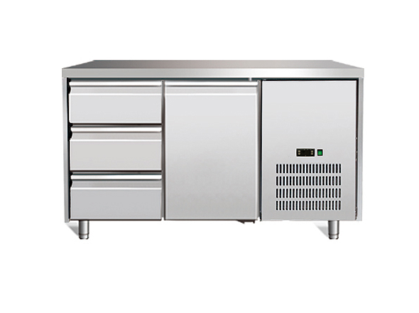 Refrigerated Bench