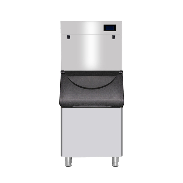 Moon Shaped Ice Maker