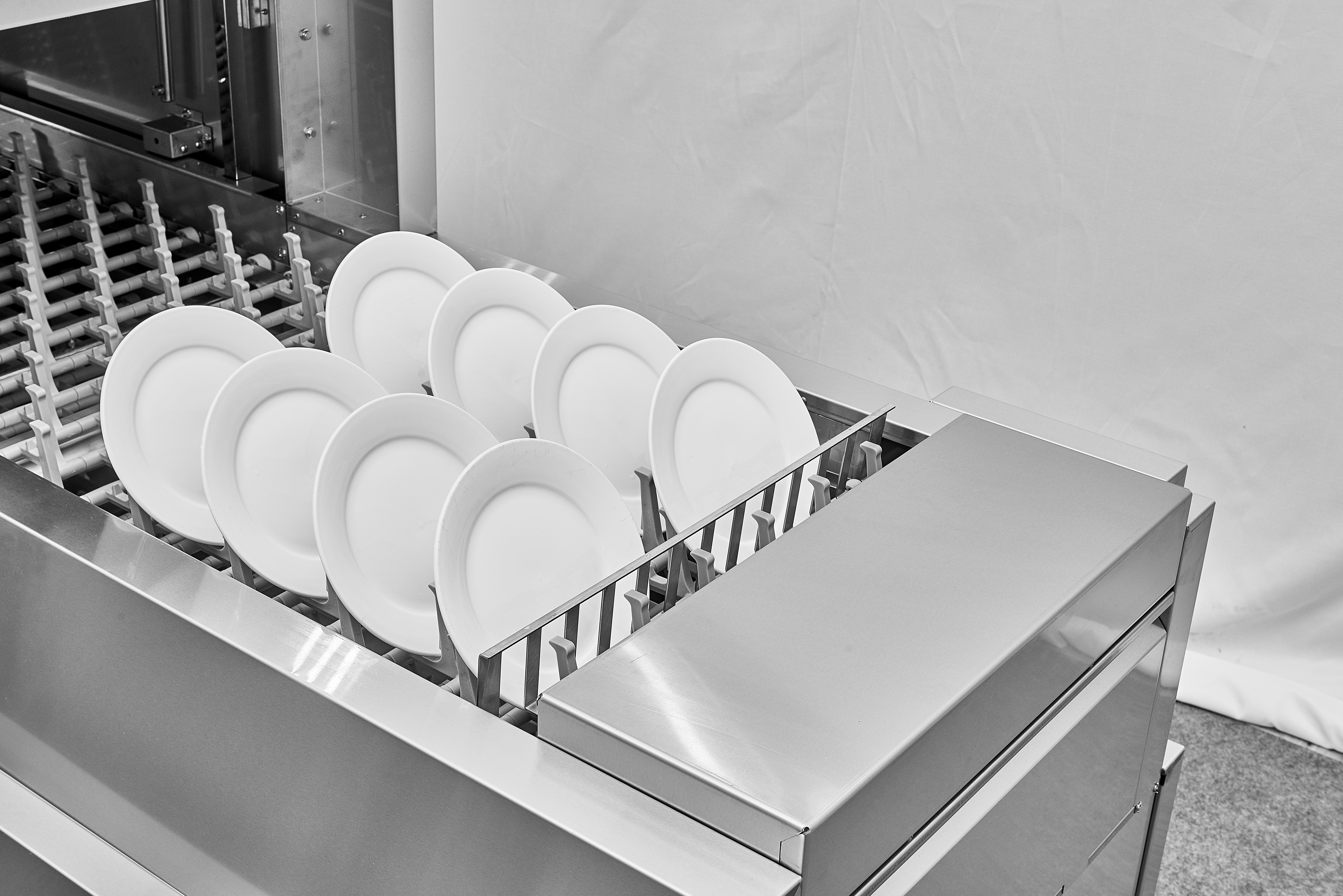 Hoodtype Diswasher